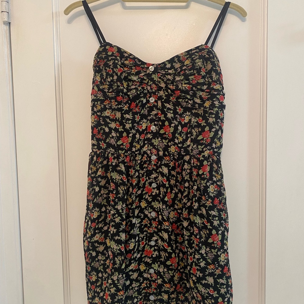 BCBG Black Dress with Floral Design | Has Structured Bodice and Pockets | Small - Picture 8 of 9